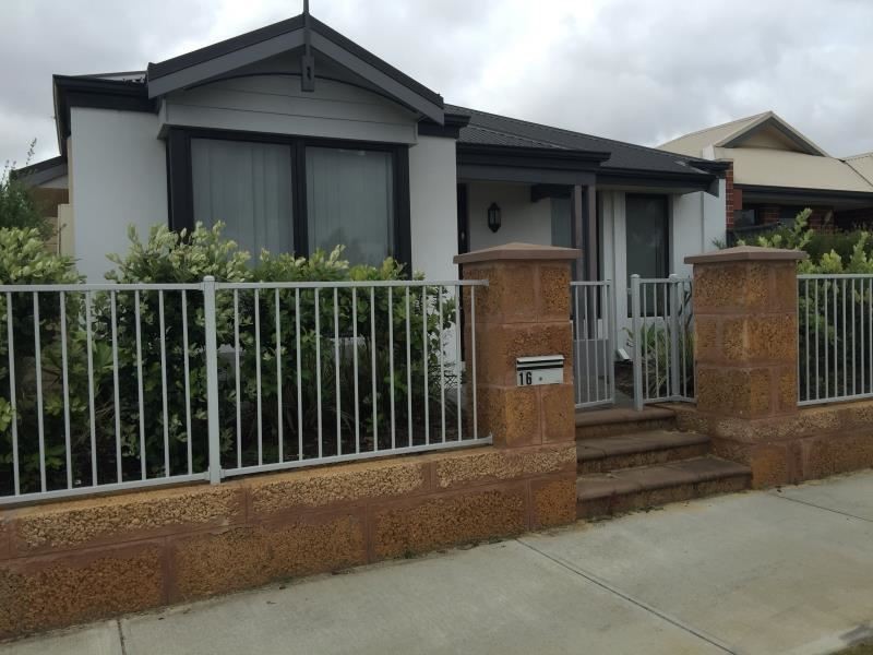 16 PROTEA WAY, BANKSIA GROVE, Banksia Grove WA 6031