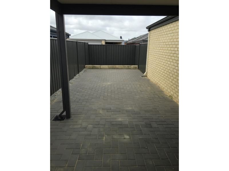 16 PROTEA WAY, BANKSIA GROVE, Banksia Grove WA 6031