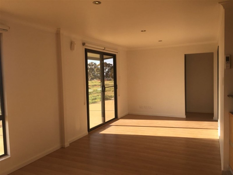 249 TURTLEDOVE DRIVE, Lower Chittering WA 6084