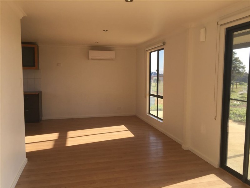 249 TURTLEDOVE DRIVE, Lower Chittering WA 6084