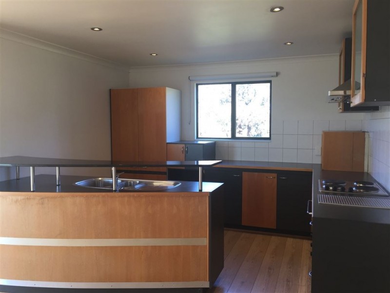 249 TURTLEDOVE DRIVE, Lower Chittering WA 6084