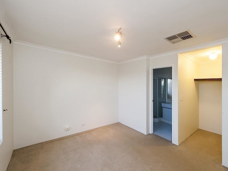 20 Goyder Elbow, Merriwa WA 6030