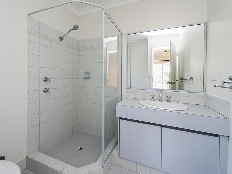 20 Goyder Elbow, Merriwa WA 6030