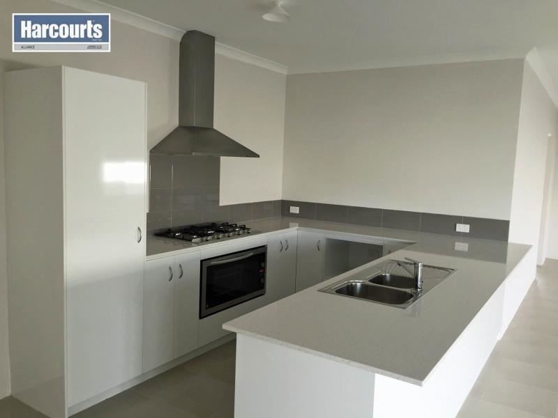 1 WOODSWALLOW WAY, Alkimos WA 6038