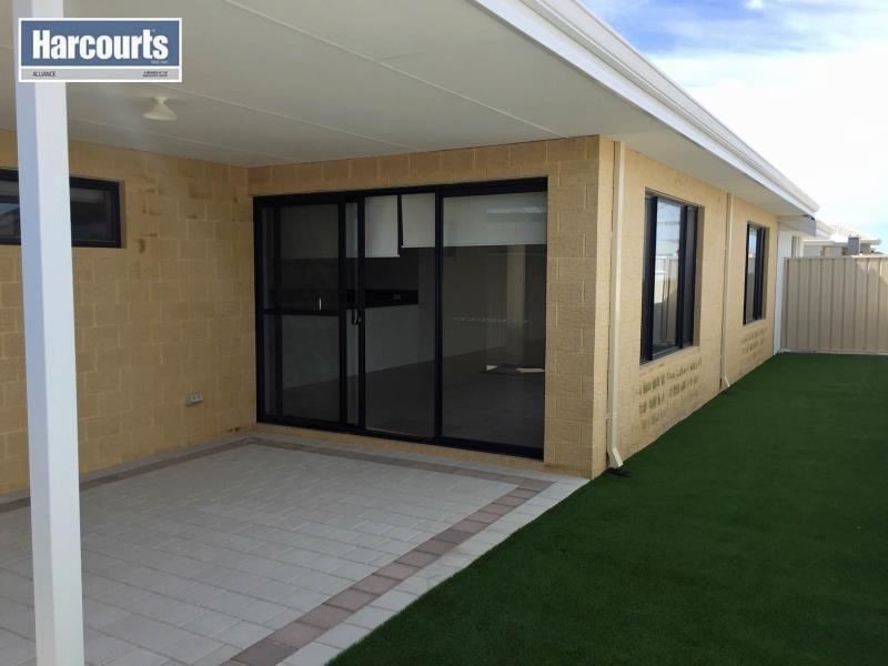 1 WOODSWALLOW WAY, Alkimos WA 6038