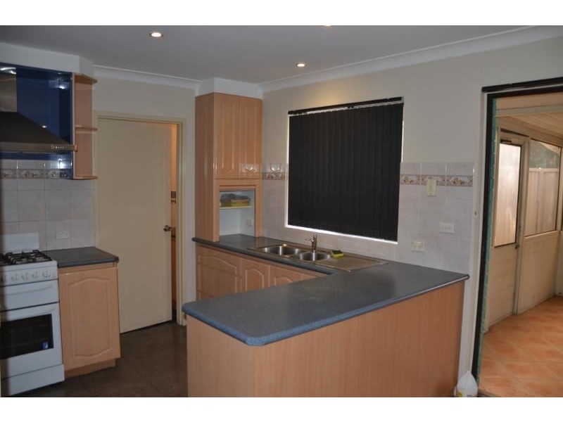 38 DURHAM WAY, Westminster WA 6061