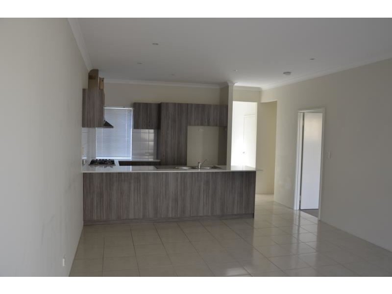 93 Kahana Pkwy, Butler WA 6036