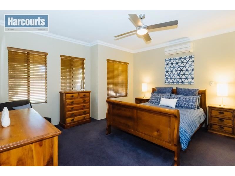 30 DE CRILLON, Currambine WA 6028