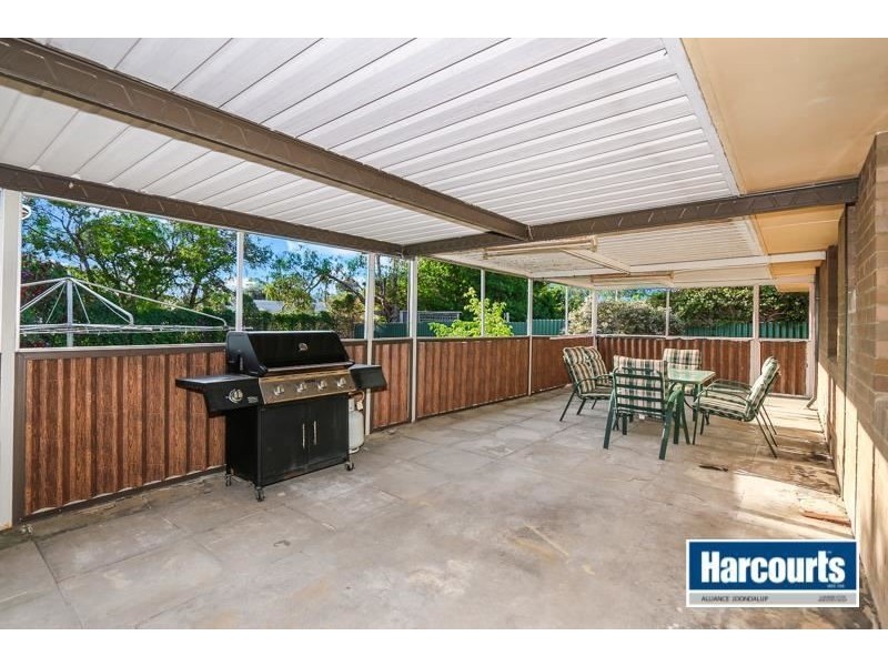 165 CAMBERWARRA DRIVE, Craigie WA 6025