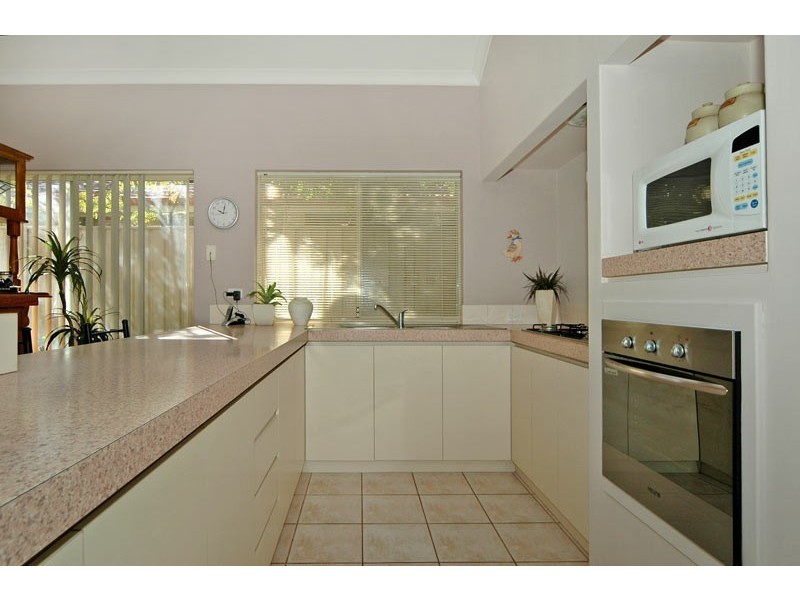 28 Shenandoah Mews, Currambine WA 6028