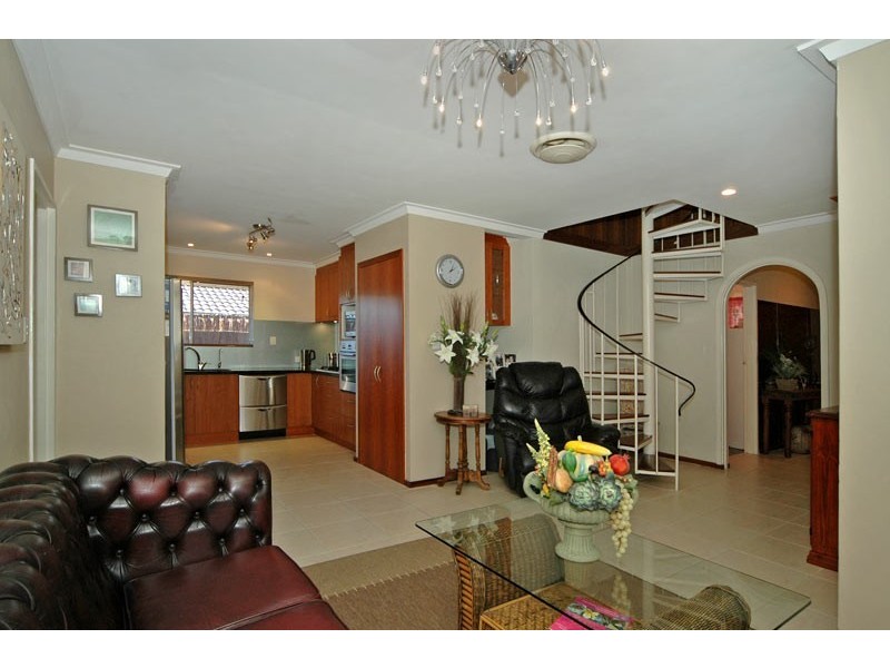 7 Alycon Place, Kallaroo WA 6025