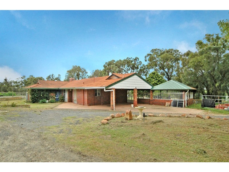 111 Ranch Road, Mariginiup WA 6065
