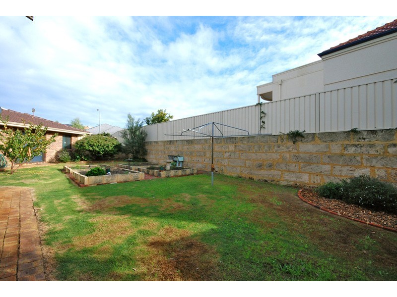 4 Setoma Court, Joondalup WA 6027
