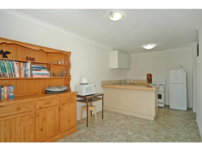 2/48 Rushton Street, Burswood WA 6100