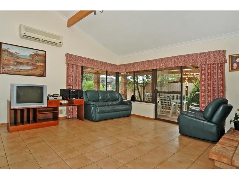 187 Kingsley Drive, Kingsley WA 6026