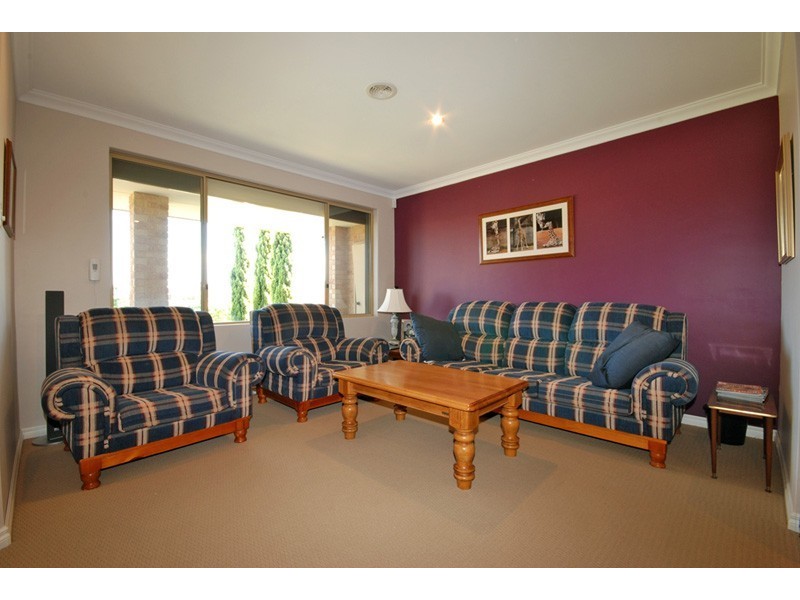 18 Providence Drive, Currambine WA 6028