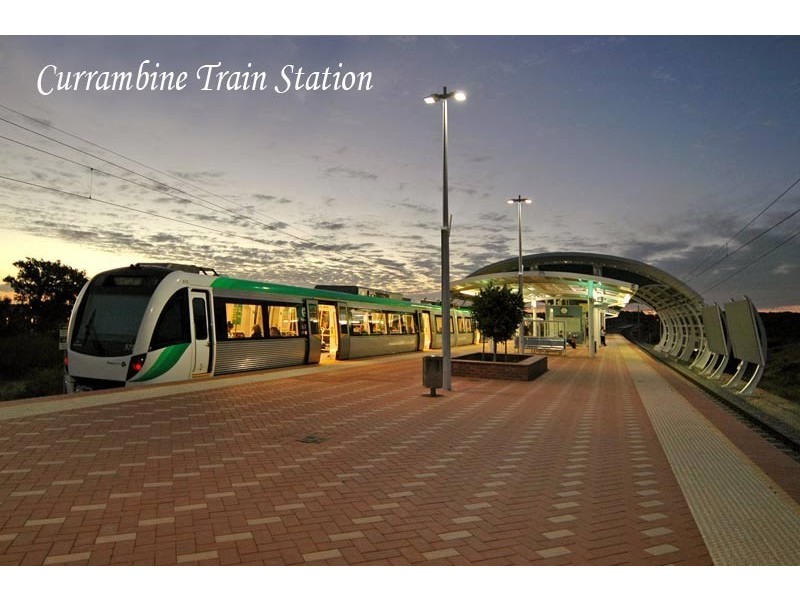 11 Venice Entrance, Iluka WA 6028