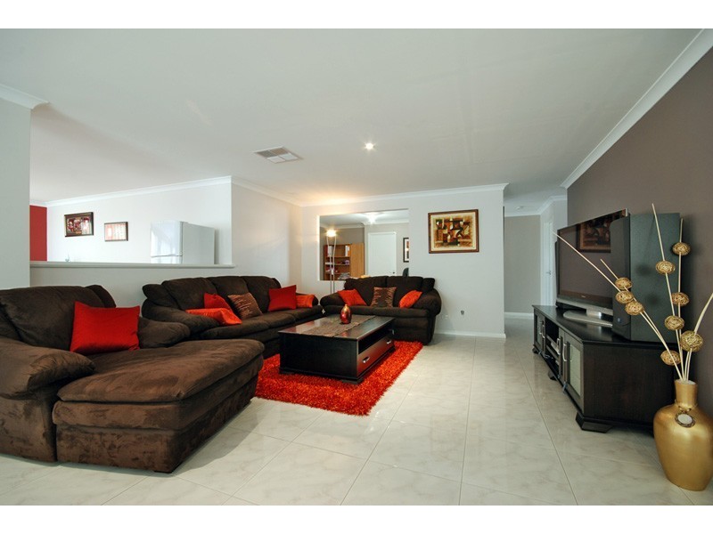 21 Narranbee Ridge, Tapping WA 6065