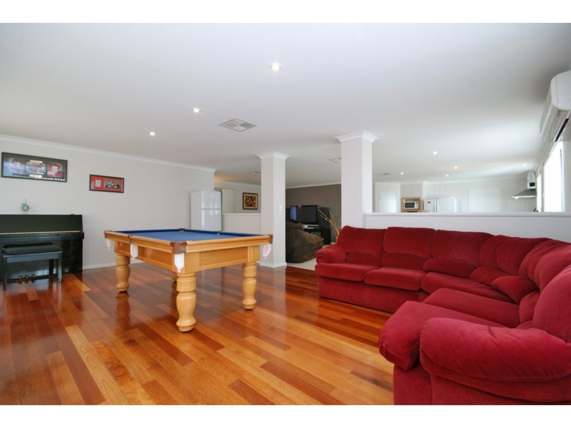 21 Narranbee Ridge, Tapping WA 6065