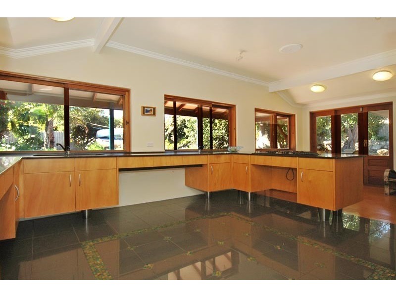 1 Pearsall Gardens, Mullaloo WA 6027