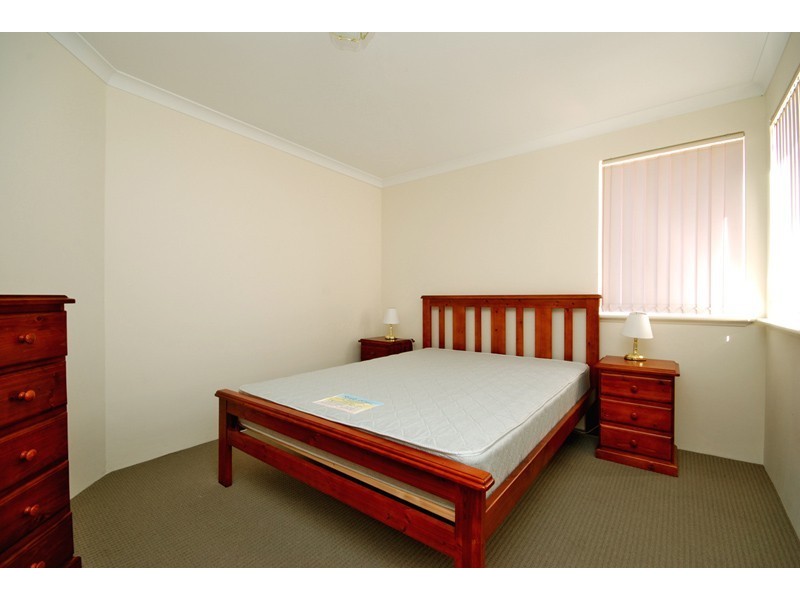 16 Blueboy Rise, Joondalup WA 6027