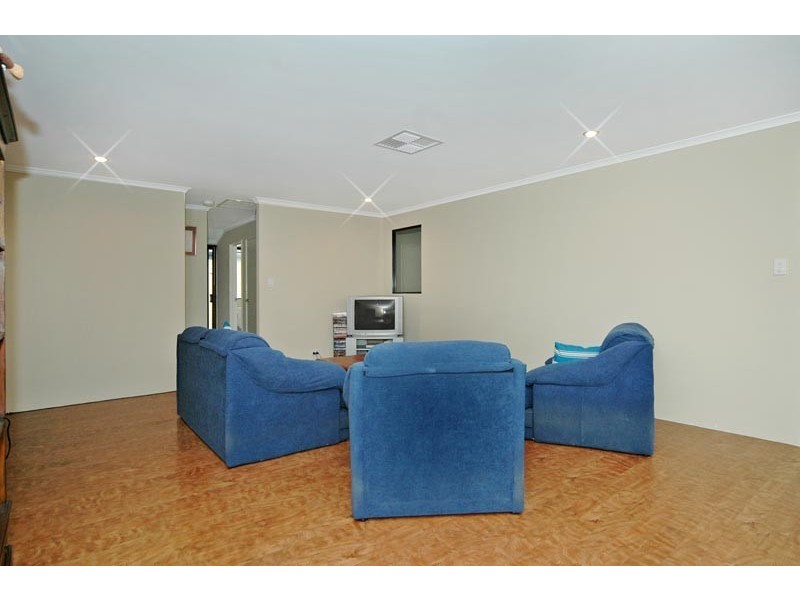 5 Colby Court, Tapping WA 6065