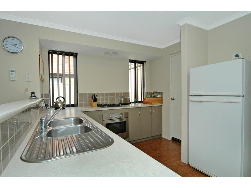 5 Colby Court, Tapping WA 6065