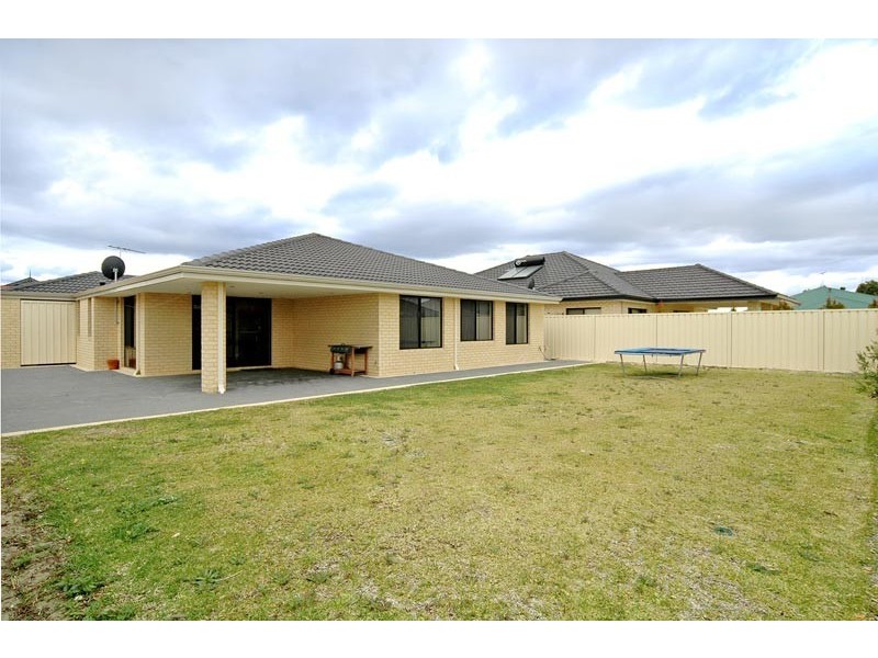5 Colby Court, Tapping WA 6065