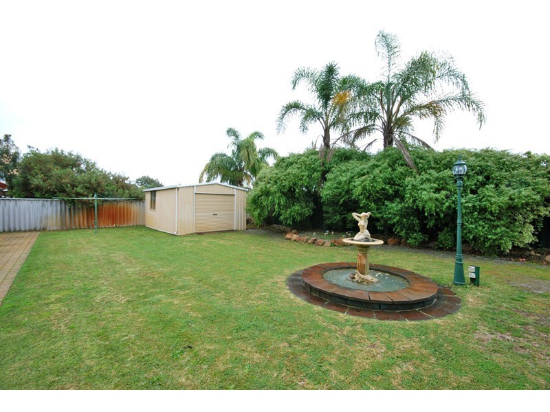 93 Pelican Parade, Ballajura WA 6066