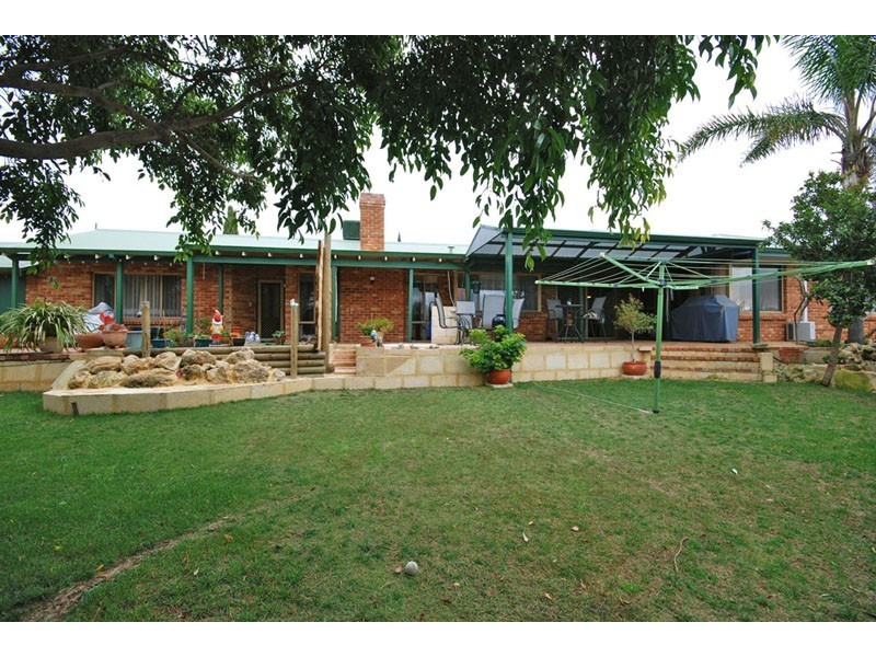 10 Lawrie Court, Clarkson WA 6030