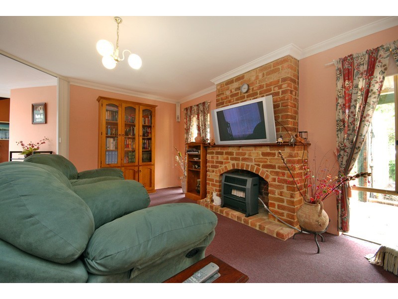 10 Lawrie Court, Clarkson WA 6030