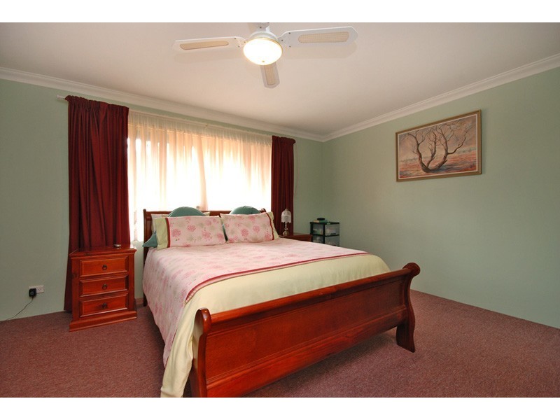 10 Lawrie Court, Clarkson WA 6030