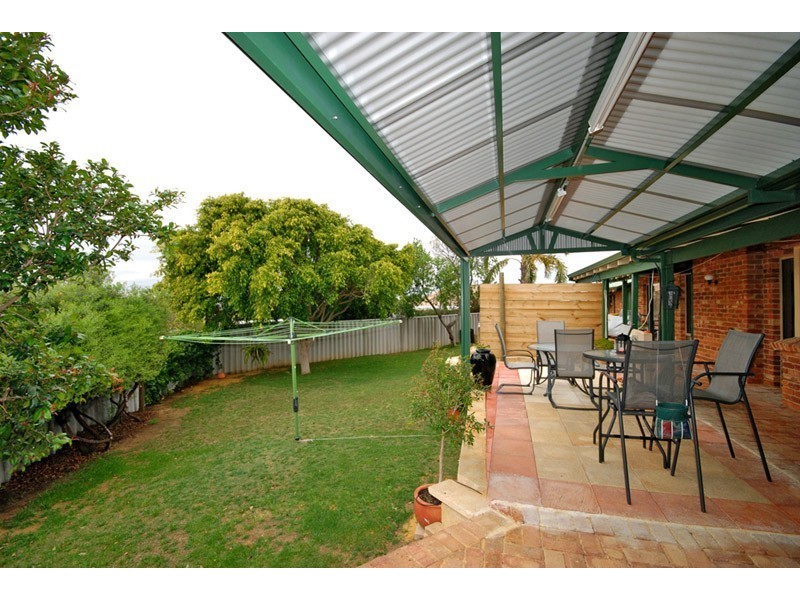 10 Lawrie Court, Clarkson WA 6030