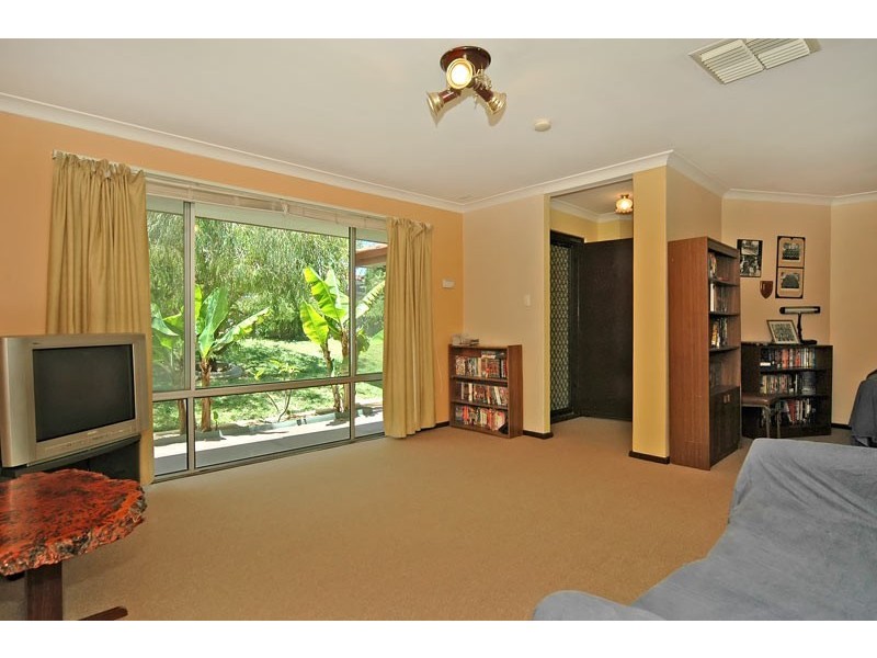 123 Camberwarra Drive, Craigie WA 6025