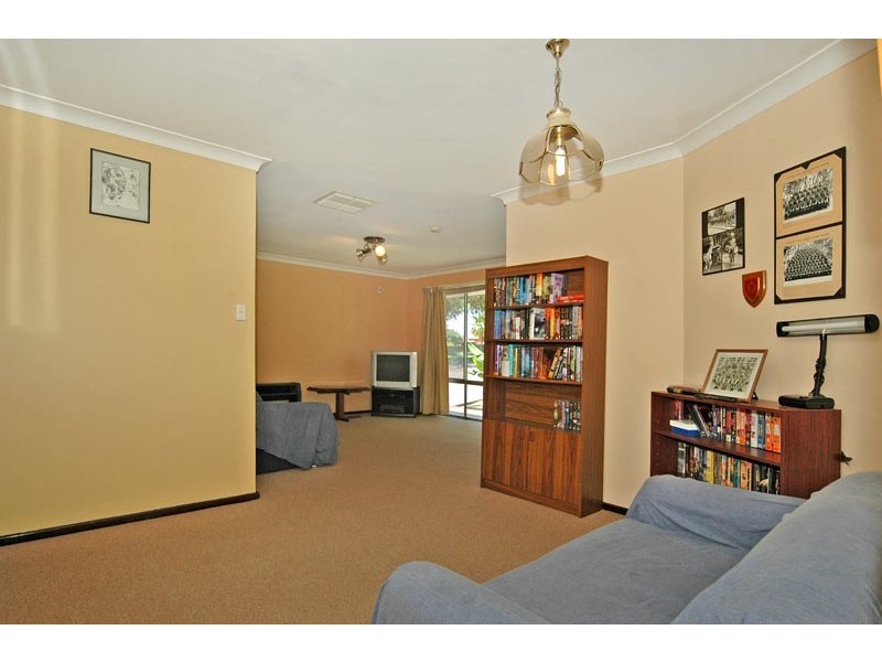 123 Camberwarra Drive, Craigie WA 6025