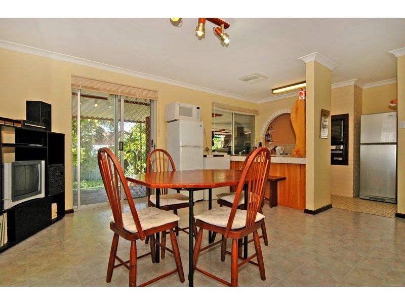 123 Camberwarra Drive, Craigie WA 6025