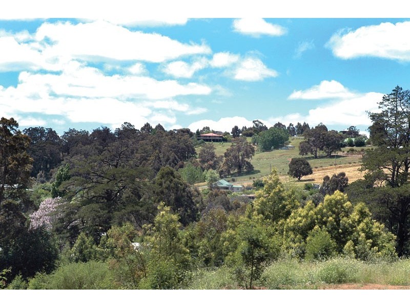 18 Moore Street, Balingup WA 6253