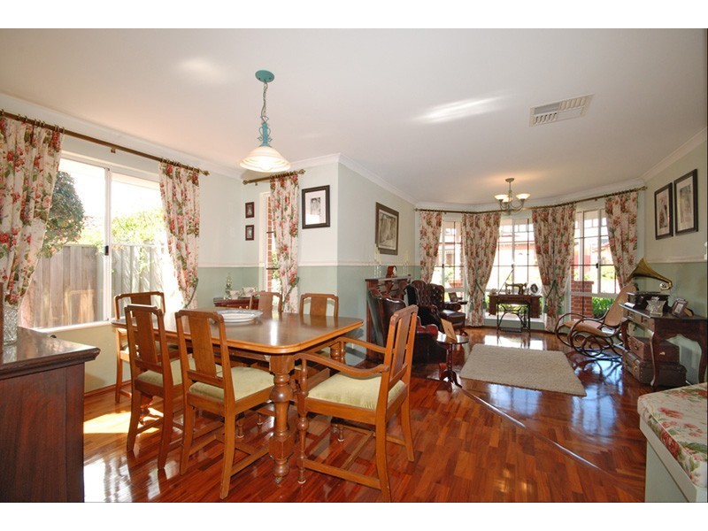 23 St Pierre Circuit, Currambine WA 6028