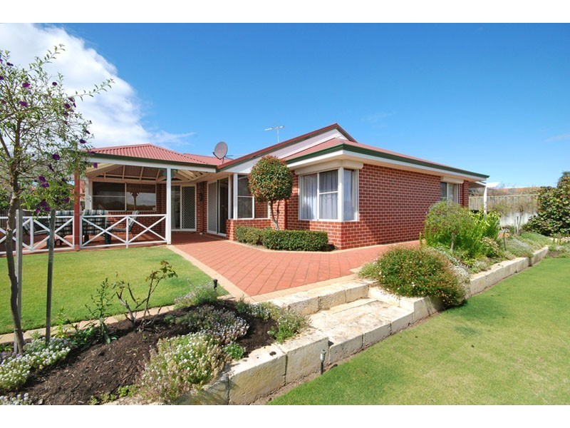 23 St Pierre Circuit, Currambine WA 6028
