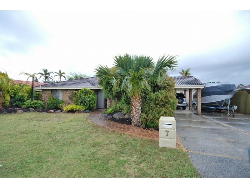 7 Britannia Way, Craigie WA 6025