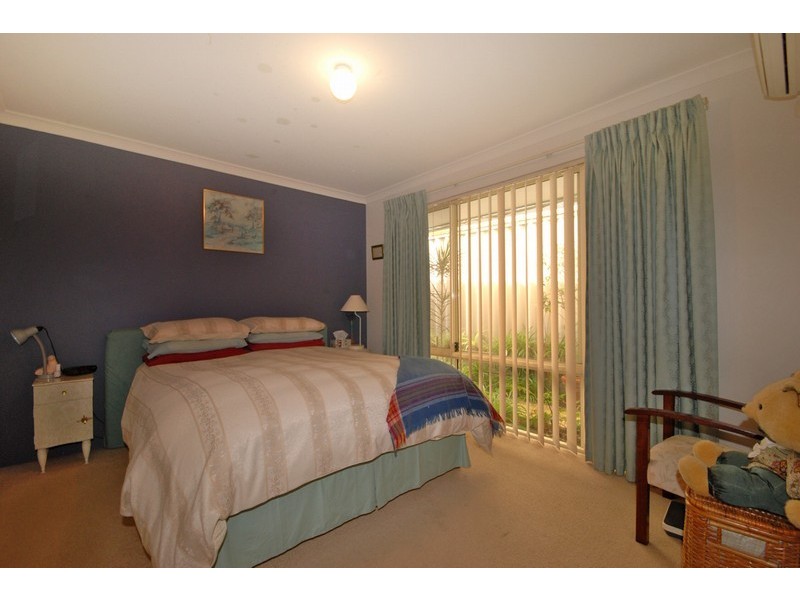 4A Mayflower Crescent, Craigie WA 6025