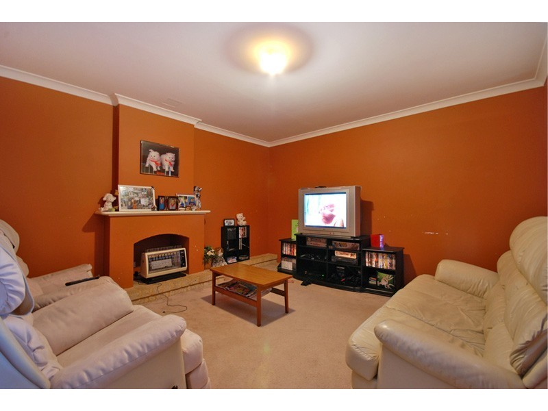 37 MacNaughton Crescent, Kinross WA 6028