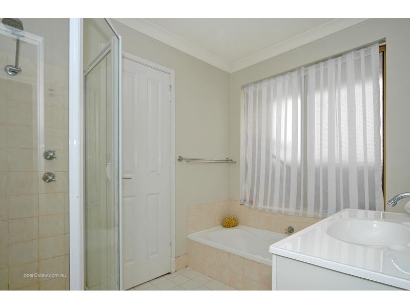 27 Wisteria Parade, Edgewater WA 6027