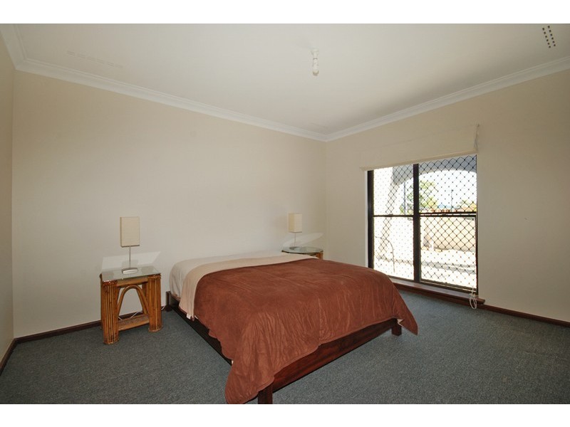 11 Idaho Place, Craigie WA 6025