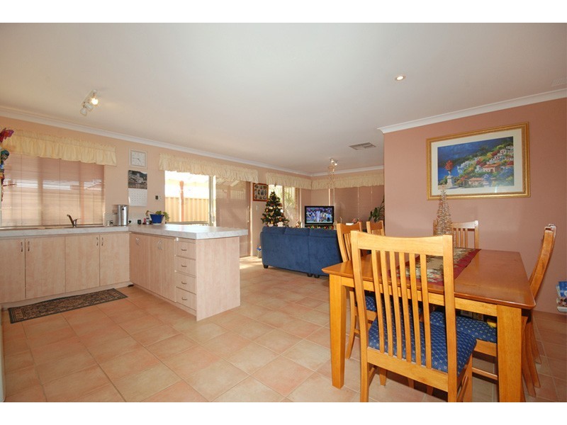 10 Adriatic Way, Currambine WA 6028