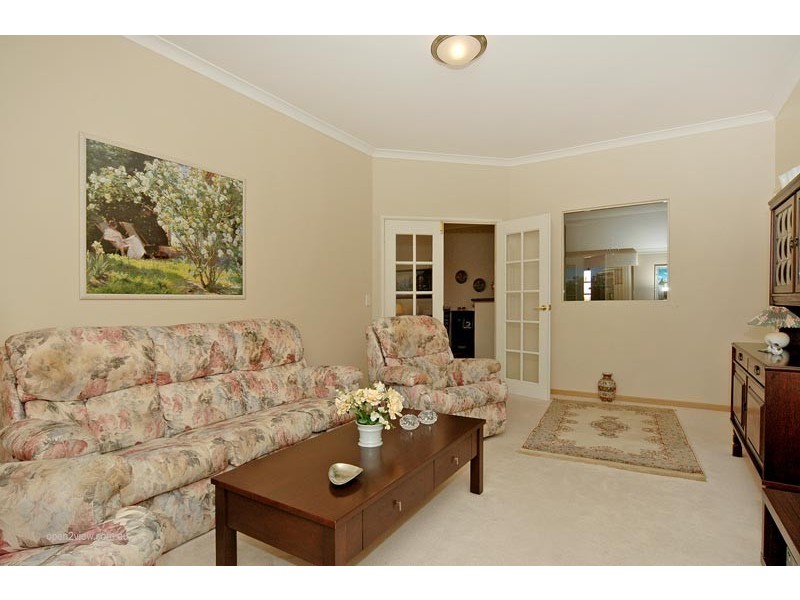 16 Roxburgh Circle, Kinross WA 6028