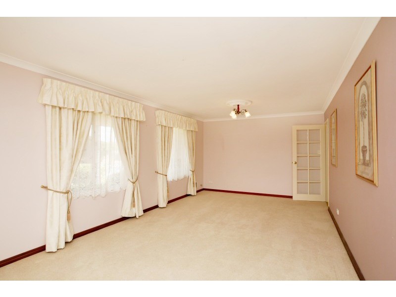 10 Geoff Russell Avenue, Kinross WA 6028