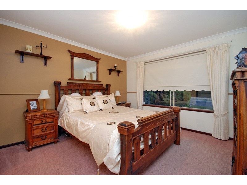 26 Canterbury Circle, Currambine WA 6028