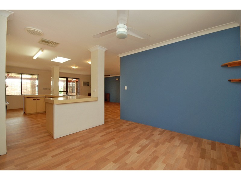 8 Ameer Way, Craigie WA 6025