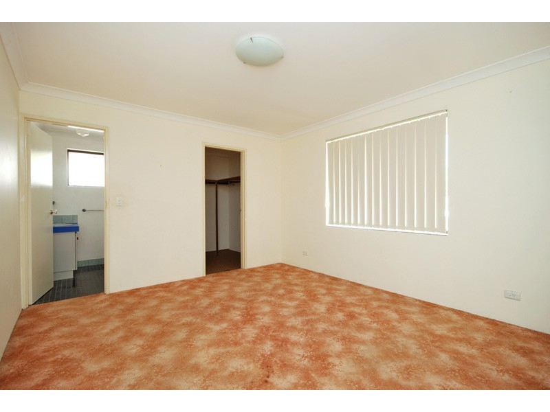 8 Ameer Way, Craigie WA 6025